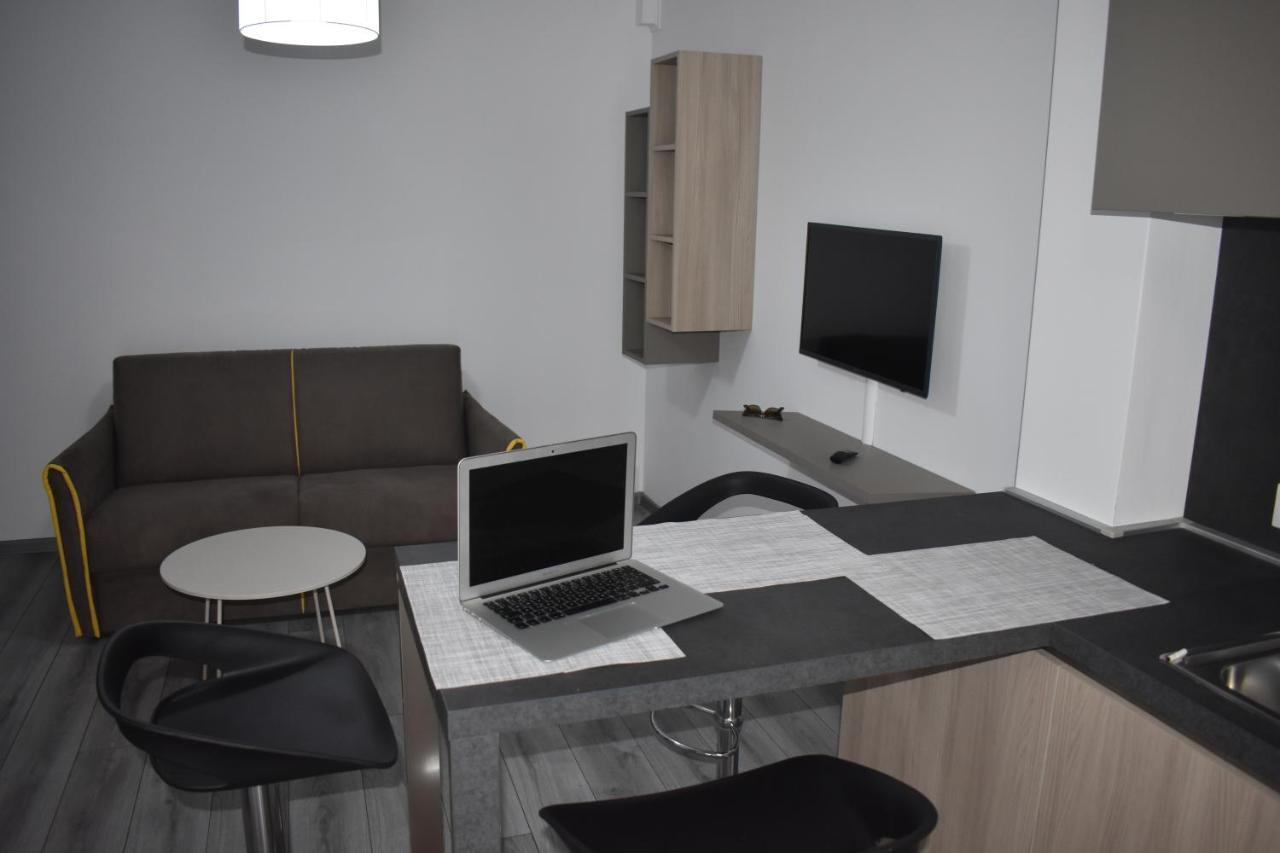 Roman'S Apartment City Residence Sibiu Exterior photo